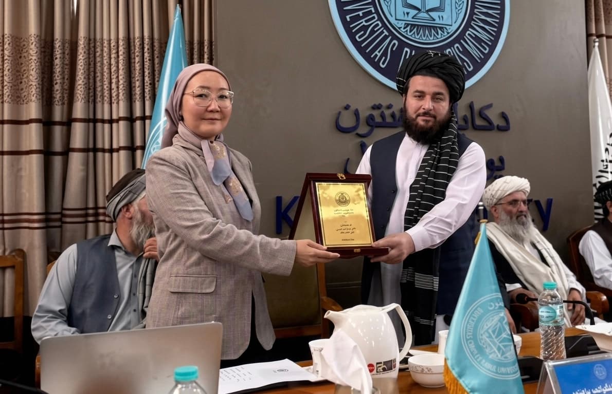 Afghanistan and Kazakhstan sign inter-university cooperation agreement.