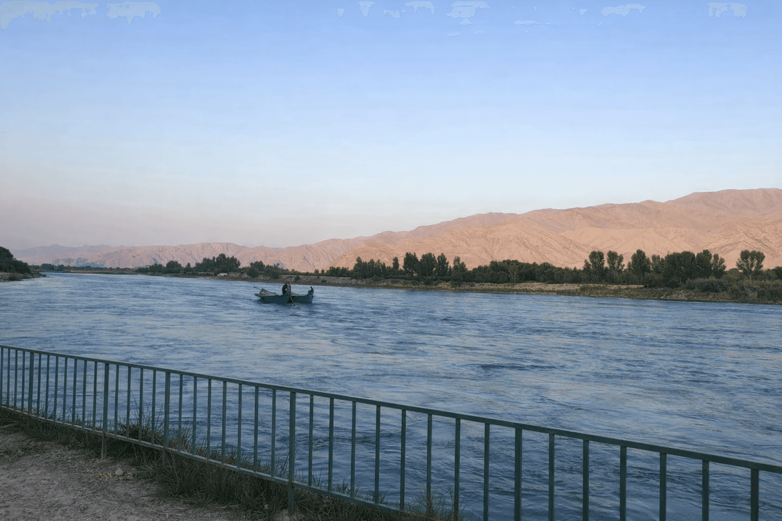 طالبان: د كونړ پر سيند د برېښنا بندونو لپاره د پنځو سيمو سروې بشپړه شوې.