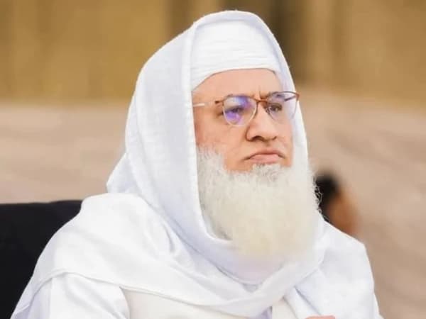 The assassination of Sheikh Muhammad Idrees by unknown armed individuals.