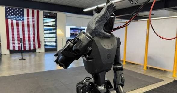 Humanoid Robots linked to the Trump family tested in Ukraine.