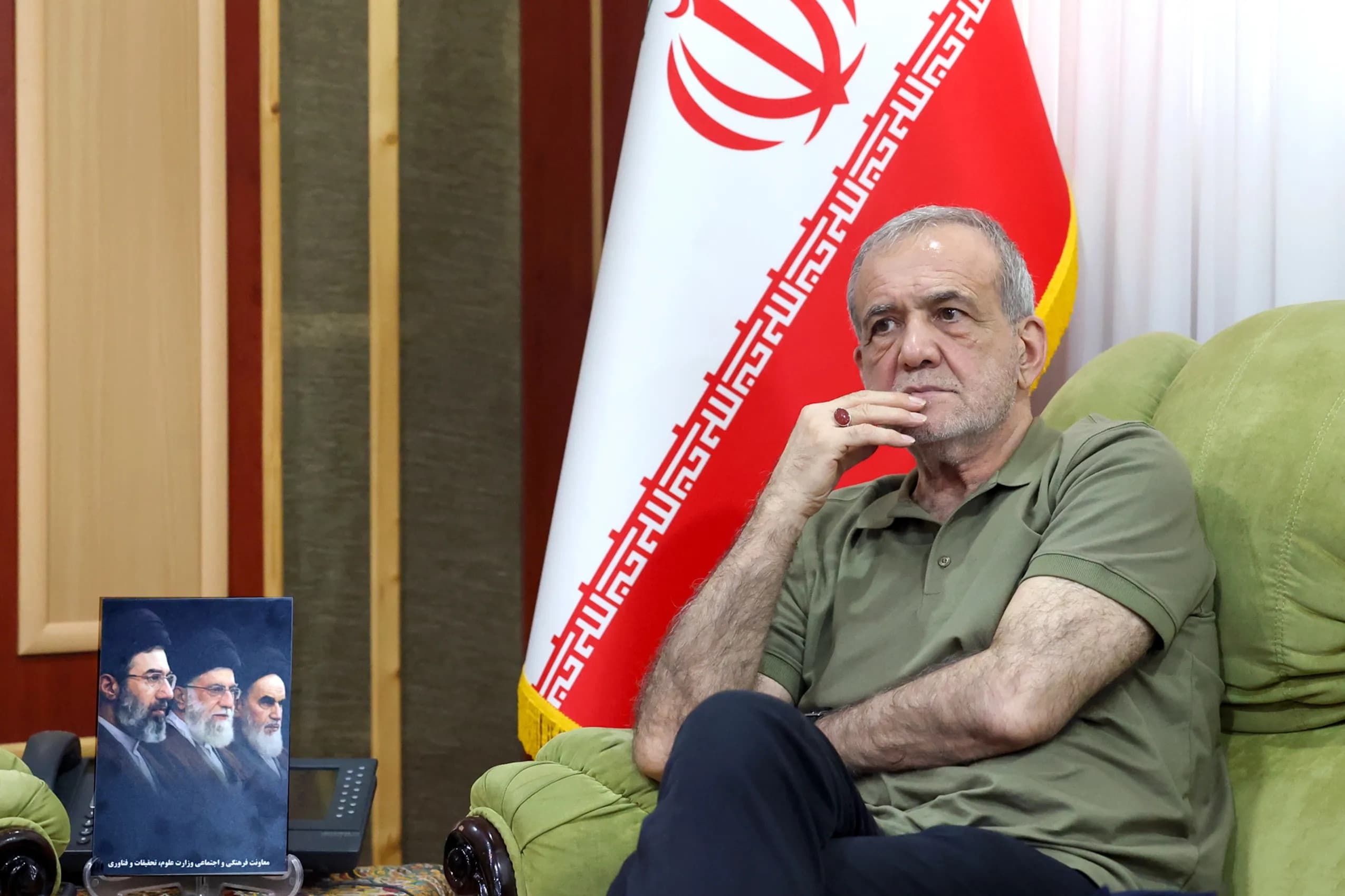راپورونه: د ایران ولسمشر له خپلې دندې د استفا غوښتنه کړې ده.