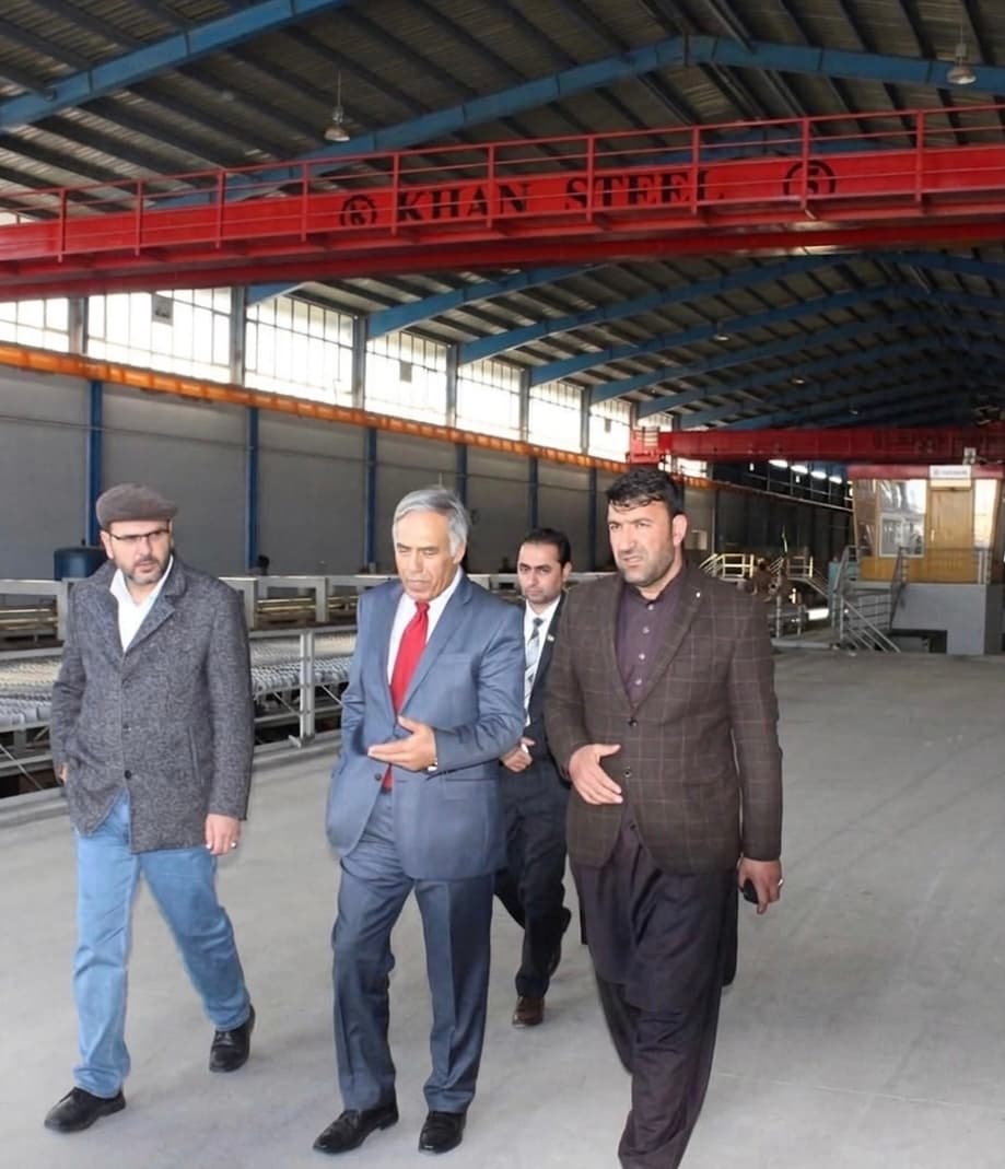 افغانستان كې د اوسپنې ویلې كولو ٣٨ فابريكې فعالې دي.
