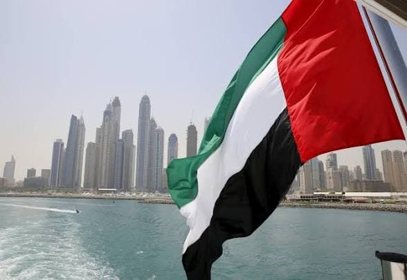 رويترز؛ امارات با آزادسازى ميلياردها دالر دارايى هاى ايران موافقت كرده است.