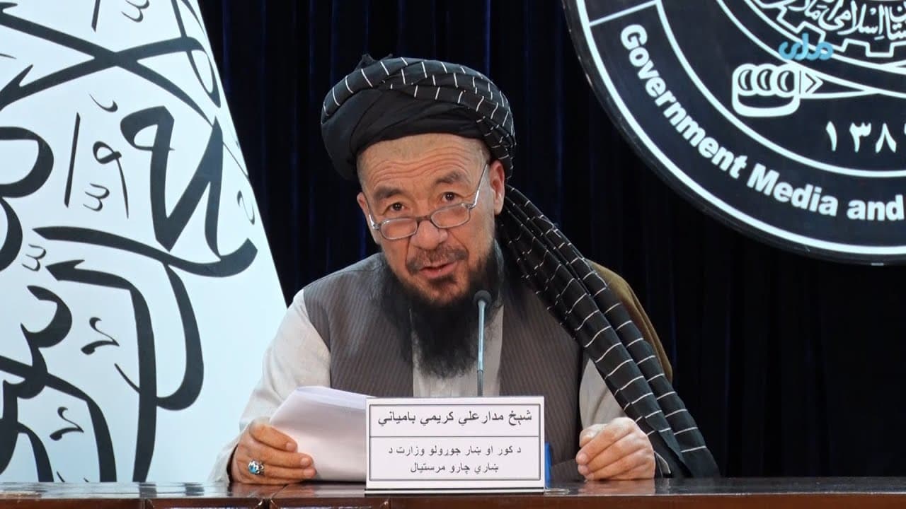 مدار على كريمى: دستورهاى رئيس الوزرا درباره شيعيان عملى نشده است.