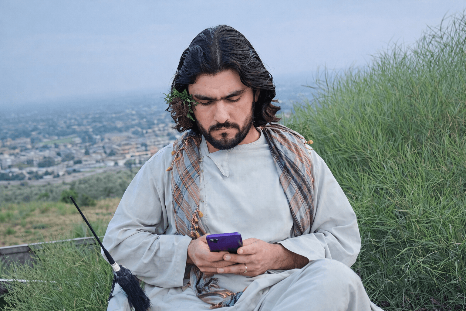 یو پخوانی نظامي د خپلو ملګرو له خوا په خوست کې په ناڅرګند ډول وژل شوی.