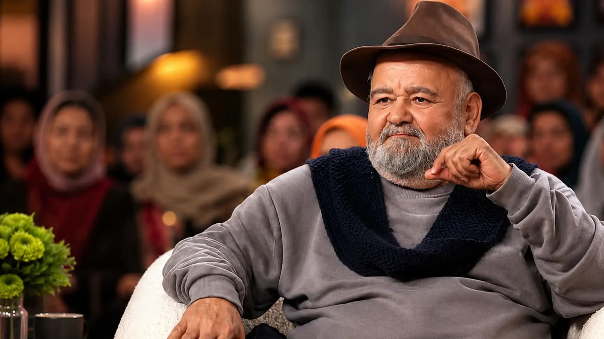 اكبر عبدى پس از سالها حضور در تلويزيون و سينماى ايران، چشم از جهان بست.