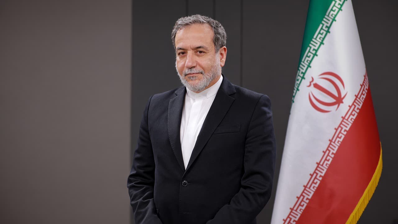 ایران: فشارهای اقتصادی امریکا ثبات مالی جهان را تضعیف می‌کند.