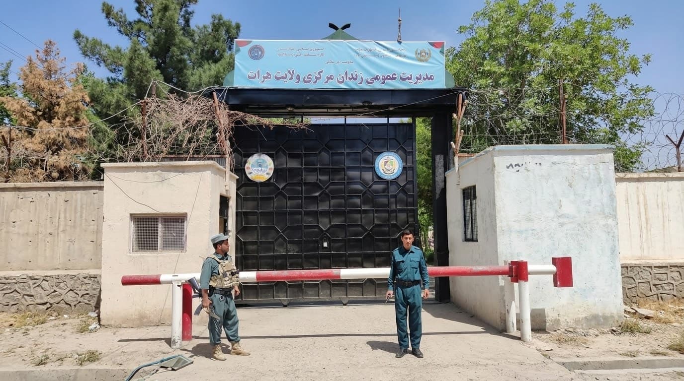 طالبان: په تېرو پنځو كلونو كې له ١۶ زرو ډېر بنديان ازاد شوي.