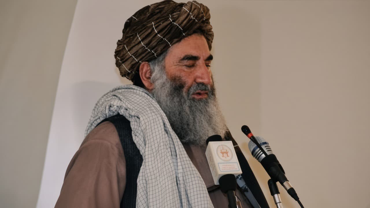 ملا شيرين په كندهار کې د امنيتي ګزمو او پیرو د زياتولو امر كړی.