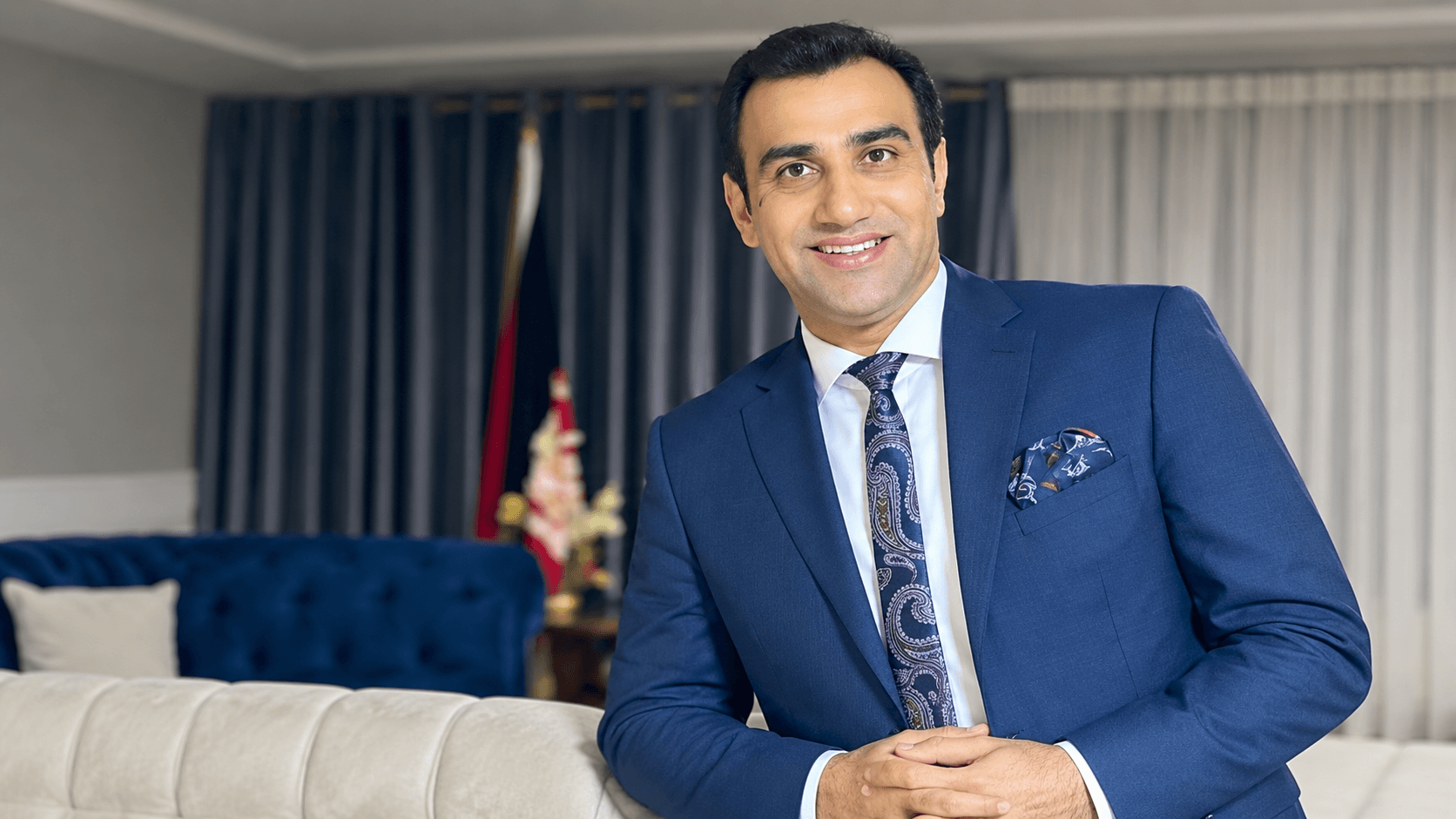 میاخیل: طالبان هم در گذشته و هم امروز مسئول جنگ هستند.