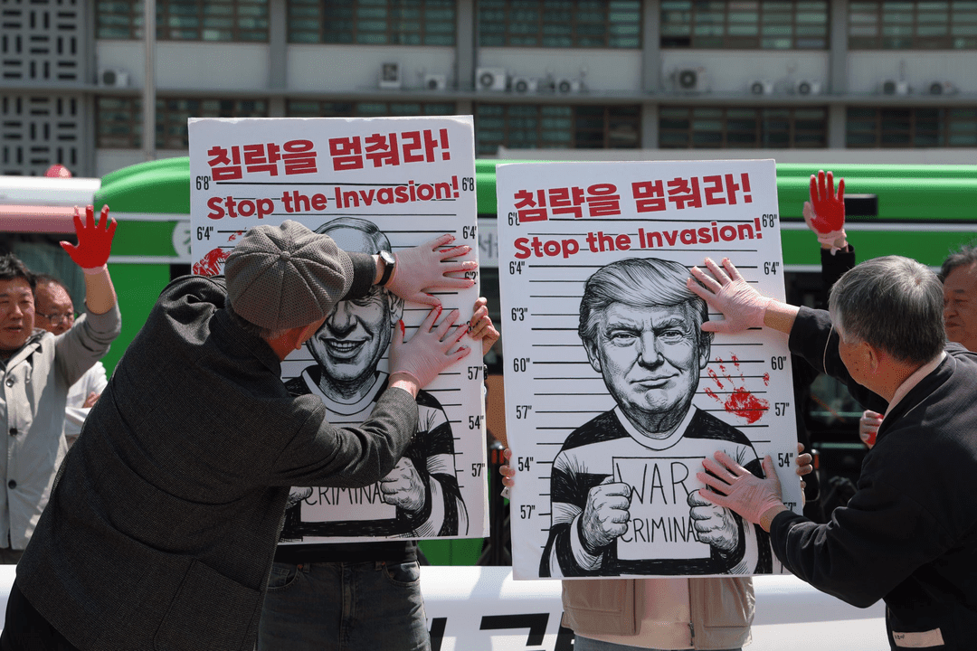 South Korean citizens protested against U.S. attacks on Iran.