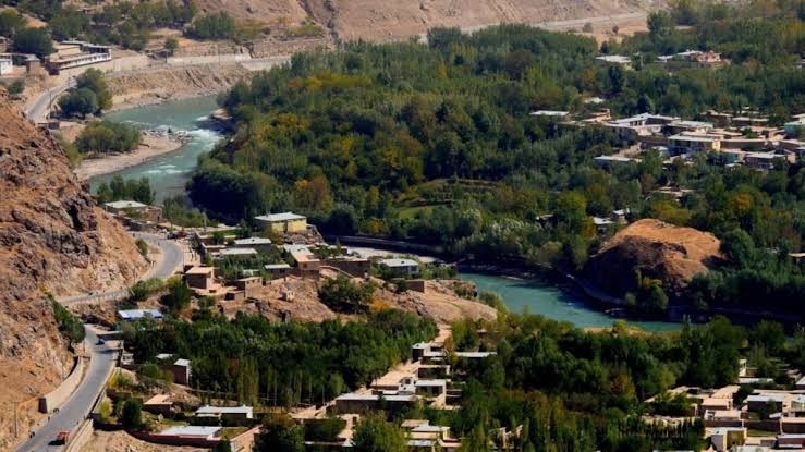 په بدخشان كې د طالبانو او بزګرانو تر منځ نښته كې يو كس وژل شوى.