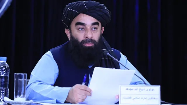 ذبیح الله مجاهد: د طالبانو د قوانینو له مخې د بندیانو شکنجه کول منع دي.