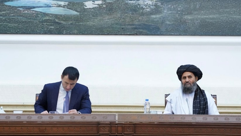 ملا برادر با معاون صدراعضم اوزبيكستان در باره همكارى هاى اقتصادى و تجارتى گفت وگو كرد.