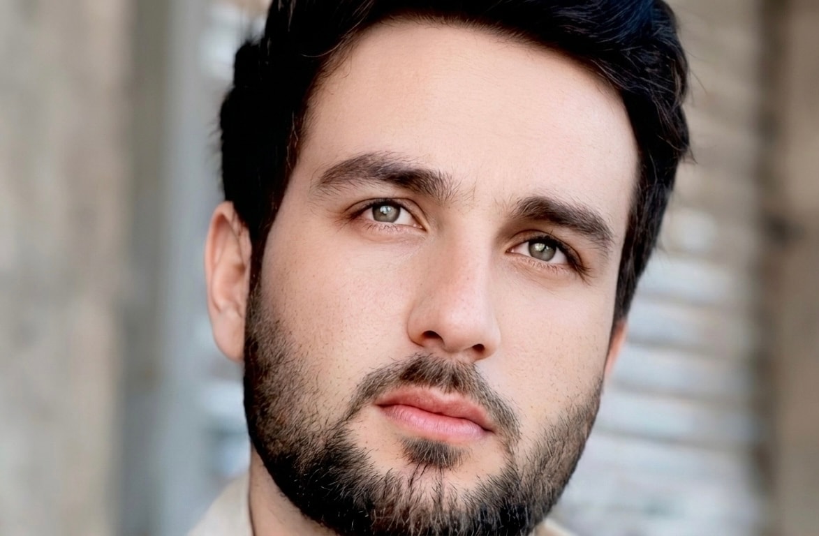 A young ma fatally attacked by thieves for his mobile phone in Kabul.