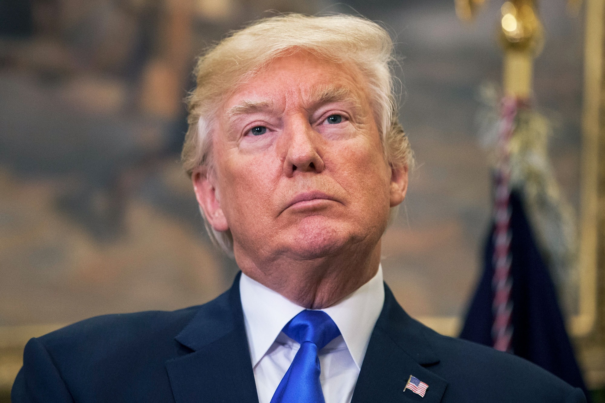 ټرمپ: ايران بايد د جګړې د پاى ته رسېدو لپاره تسليم شي.