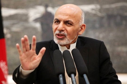 كمیسيون طالبان: اشرف غنی حق دارد به کشور بازگردد.