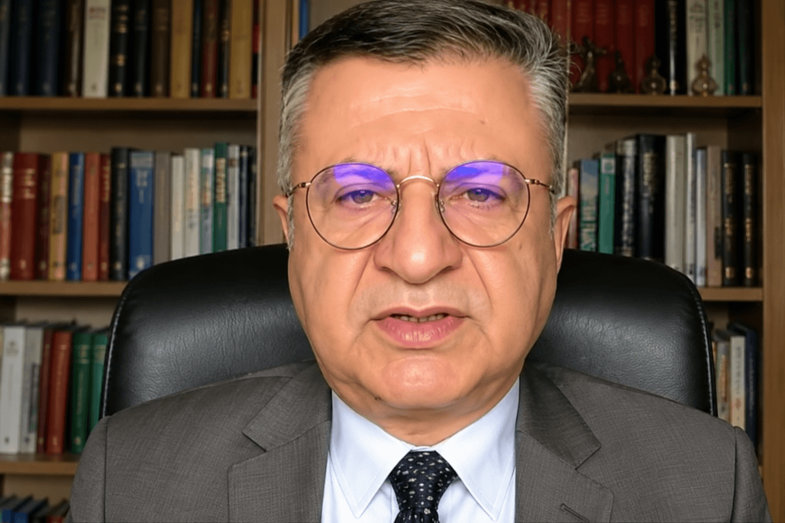 ملك ستيز؛ طالبان سقوط جمهوريت را مديون اشرف غنى هستند.