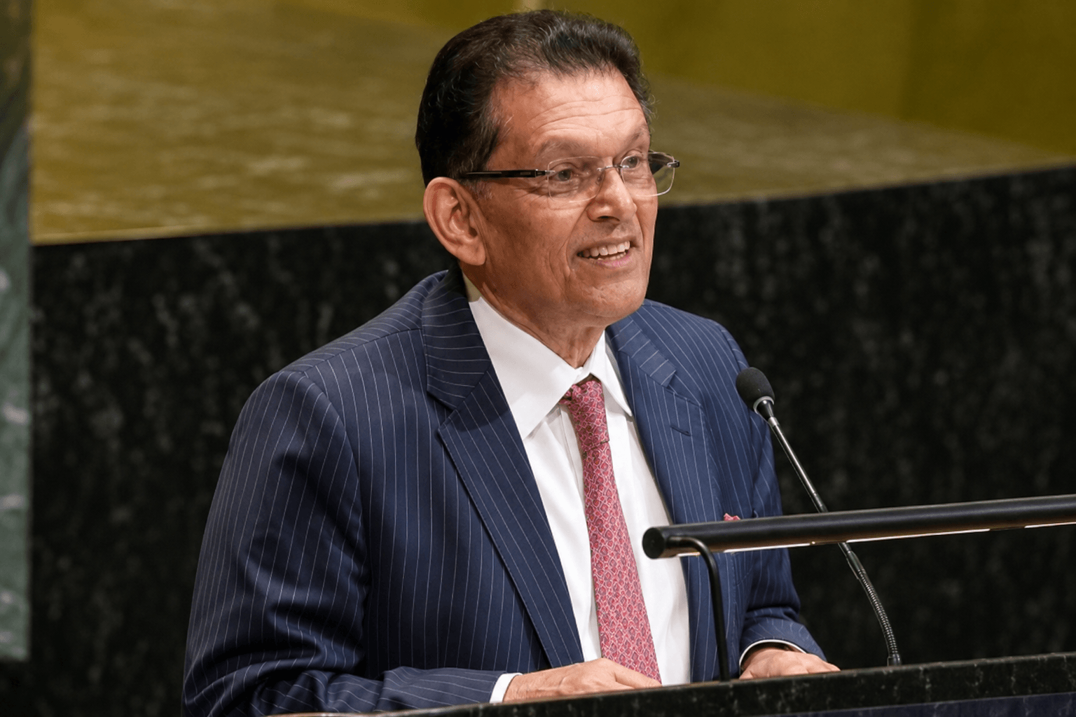 وزير خارجه بنگلاديش به عنوان رئيس مجمع عمومى سازمان ملل متحد انتخاب شد.