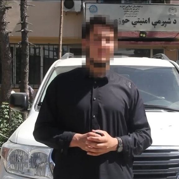 پوليس طالبان از بازداشت عامل حمله با موتر به دختران در كابل خبر دادند.