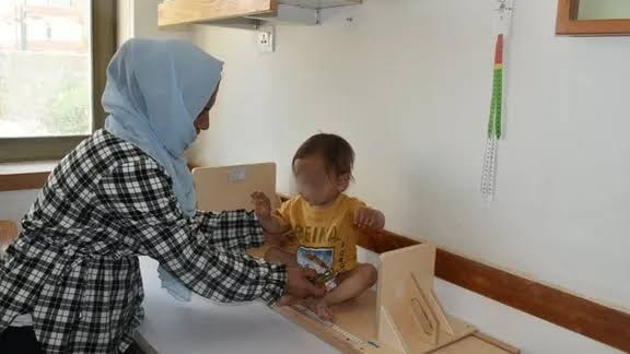 سازمان ملل؛ ٣.٧ ميليون كودک در افغانستان در معرض سؤتغذيه شديد هستند.