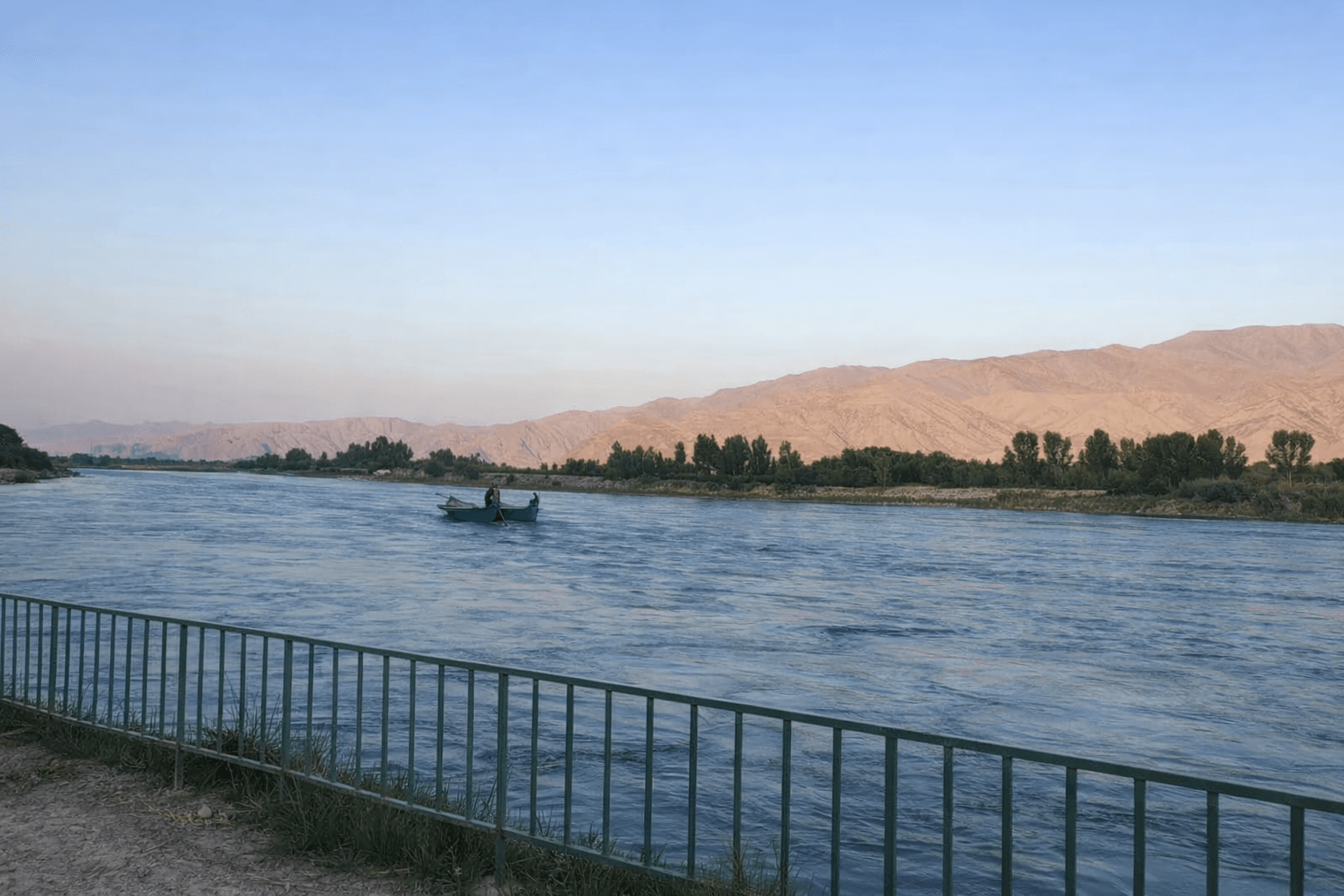 طالبان: بررسی پنج موقعیت برای ساخت بندهای برق بر دریای کنر تکمیل شده است.