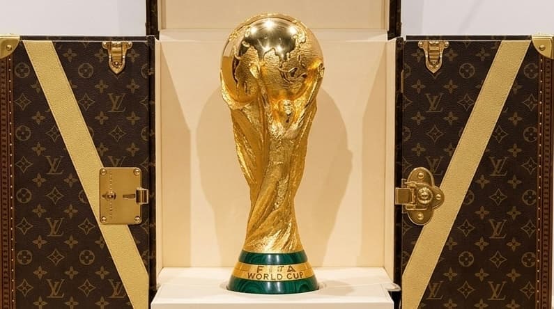 جام قهرمانى با صندوق ويره برند لوئى ويتون به فينال جام جهانى منتقل مى شود.