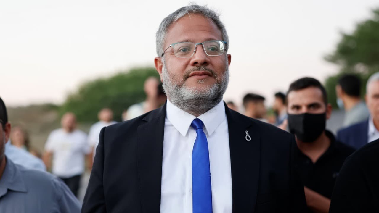 وزير امنيت اسرائيل خواستار بازسازى شهرک هاى يهودى در نوار غزه شد.