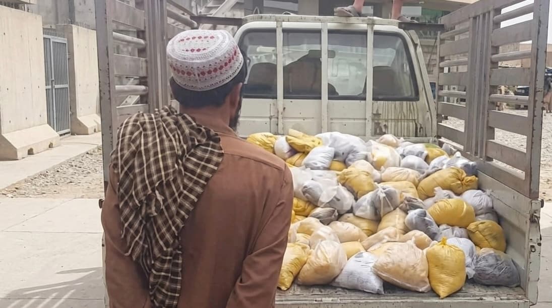 More than 700 kilograms of opium seized in Badakhshan; two people arrested.