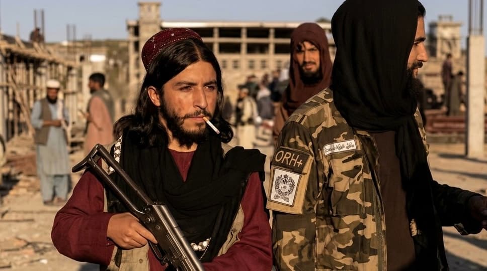 یوناما: د طالبانو پوځي محاکمو شکایت کوونکو ته ویلي چې له «مجاهدینو» څخه شکایت مه کوئ.