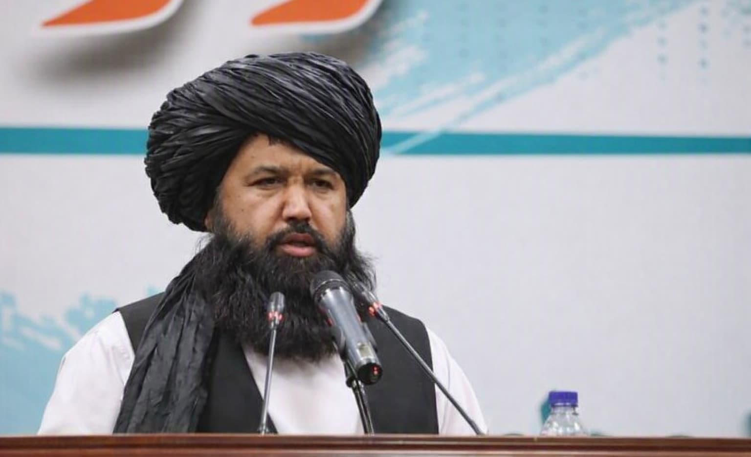 ندا محمد نديم: د اسلامي نظام پر وړاندې بغاوت ناجايز او باغي واجب القتل دى.