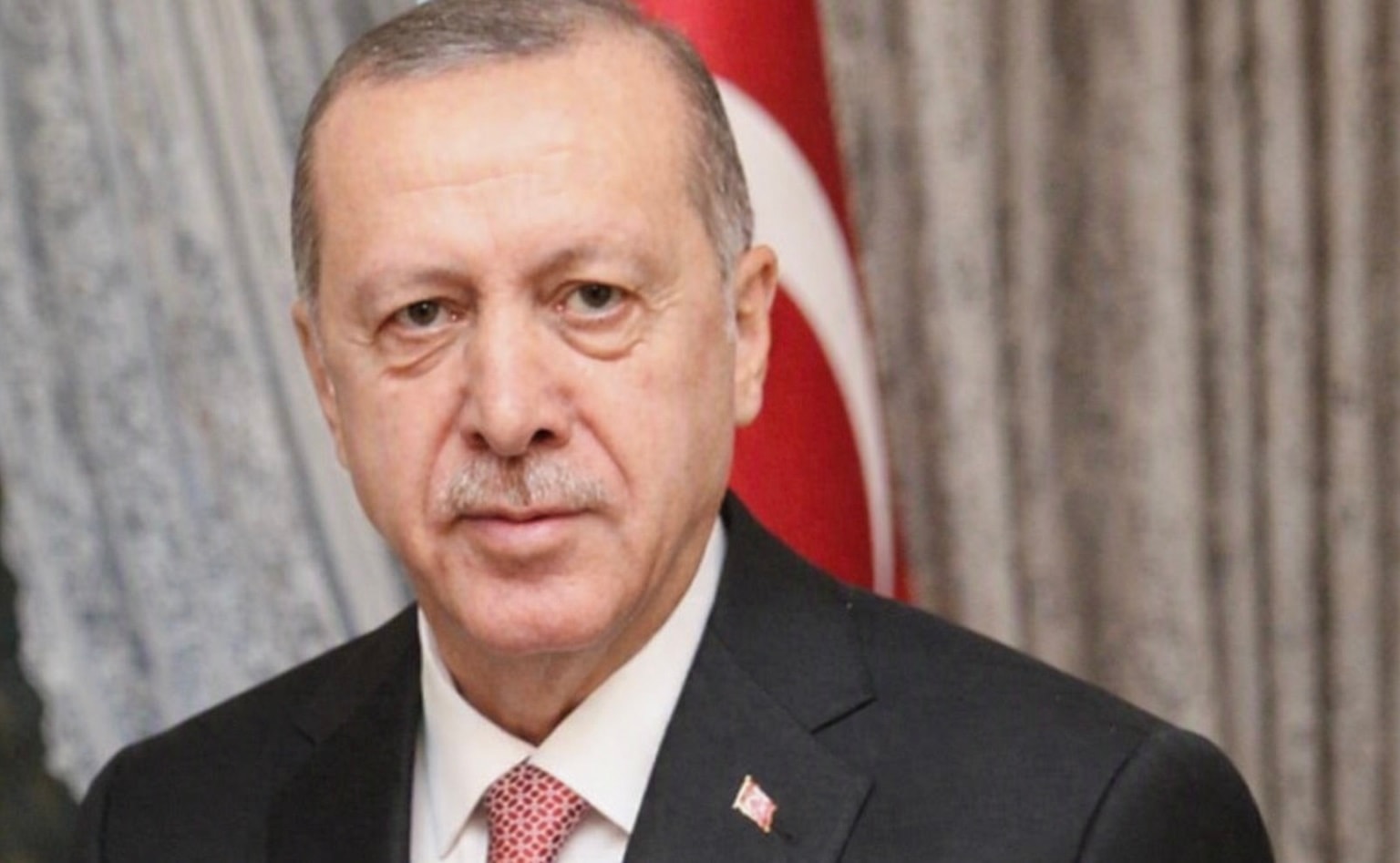 اردوغان؛ بازگشايى تنگه هرمز براى تركيه يک اولويت است.