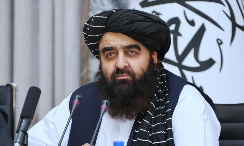 Muttaqi expresses concern over the expansion of drug cultivation and trafficking in Pakistan.